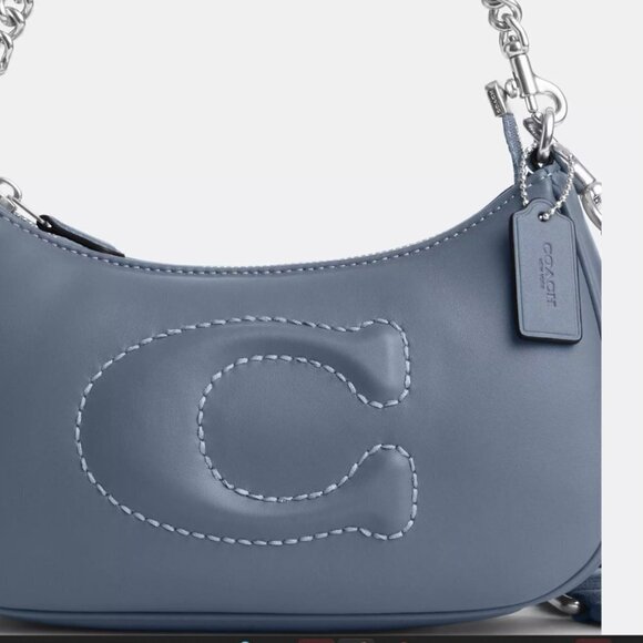 Brand New Coach Teri Shoulder Bag With Signature Quilting - Picture 4 of 7